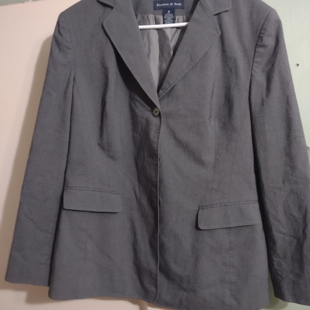Woman's Preston & York size 16 Blazer Jacket Grey